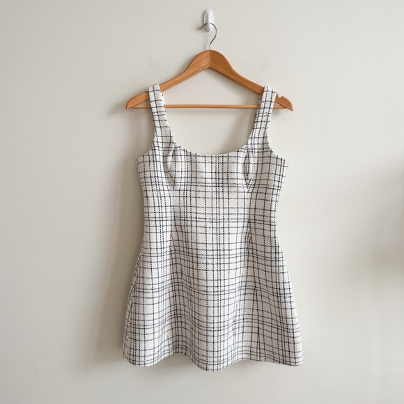 New! MESHKI • Beth Tweed Mini Dress in White Check - Picture 4 of 14